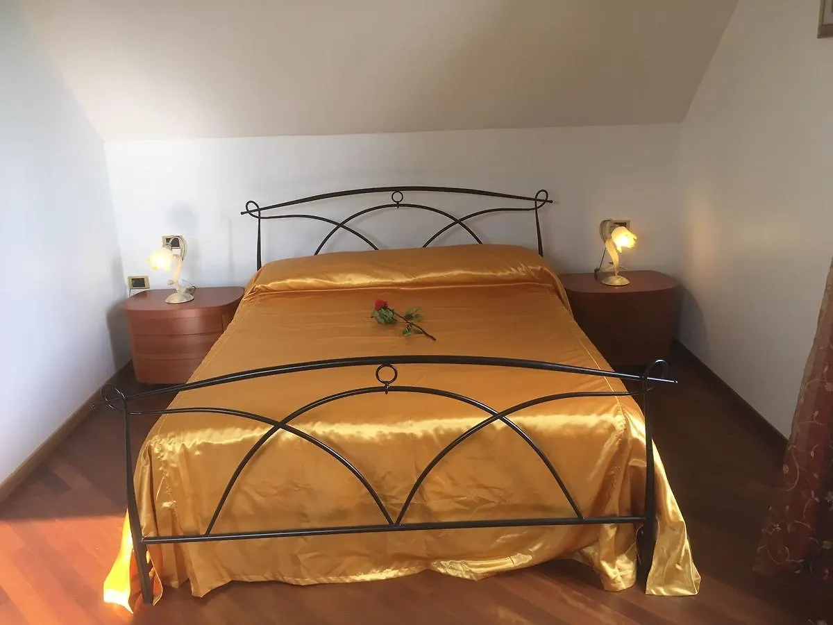 Villa Puccini Bed & Breakfast Lecco 3*,